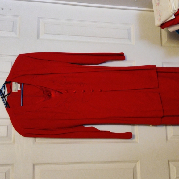 Dress - Picture 1 of 3